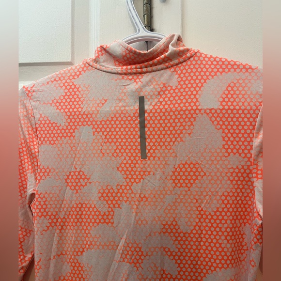 SOLD!) RBX Workout Half Zip - Picture 4 of 4